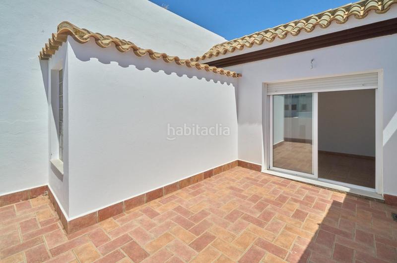 Foto 516283ba-7013-4ab5-aa11-5fbd8699f5af. Dúplex  a estrenar y garaje en venta en Playa de la Regla Chipiona