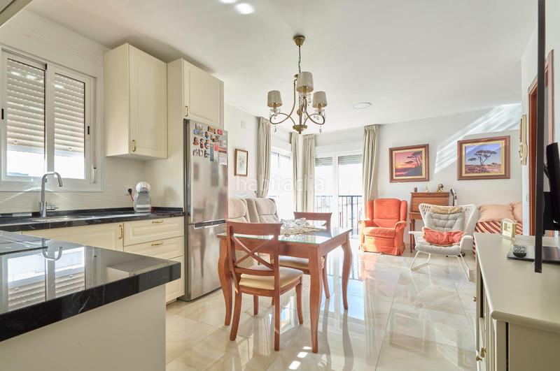 Foto 85c03f40-ea6a-4f85-9aa5-a8dc0b8ef4b1. Piso  en pleno Centro sin comunidad en venta en Chipiona