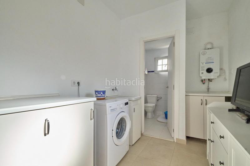 Foto 9e1cae20-e454-4b66-ac73-46328500395c. Piso  en pleno Centro sin comunidad en venta en Chipiona