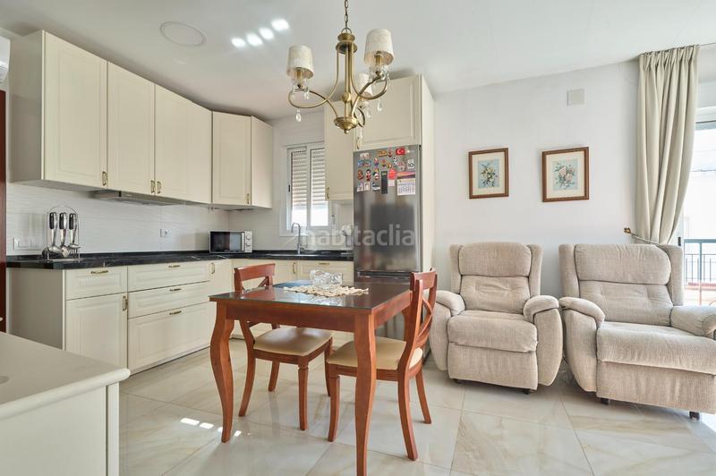 Foto e9f77a5f-151a-48e1-a47f-7b5da7fb0328. Piso  en pleno Centro sin comunidad en venta en Chipiona