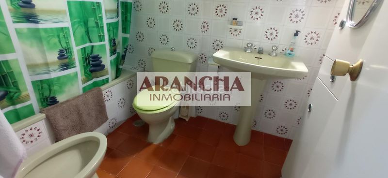 Foto 4efeef1d-6491-43cd-8600-0d7bbc6a483a. Planta baixa a Santuario Chipiona