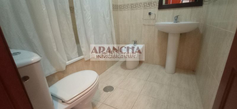 Foto 3adf4f9c-98a3-46ca-a681-986624ed2de8. Xalet amb aparcament piscina a La Laguna Chipiona