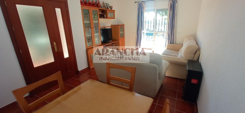 Foto a89b0f60-8b3c-4921-af9c-33a54603f1c4. Xalet amb aparcament piscina a La Laguna Chipiona