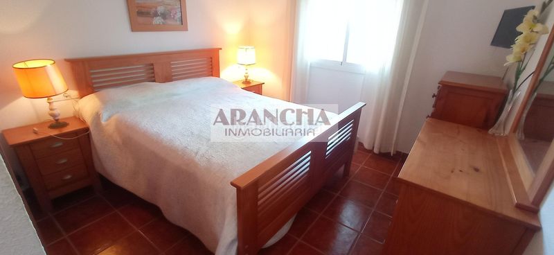 Foto e6be6a08-8c43-46ad-94fd-ae9d3bb43963. Xalet amb aparcament piscina a La Laguna Chipiona