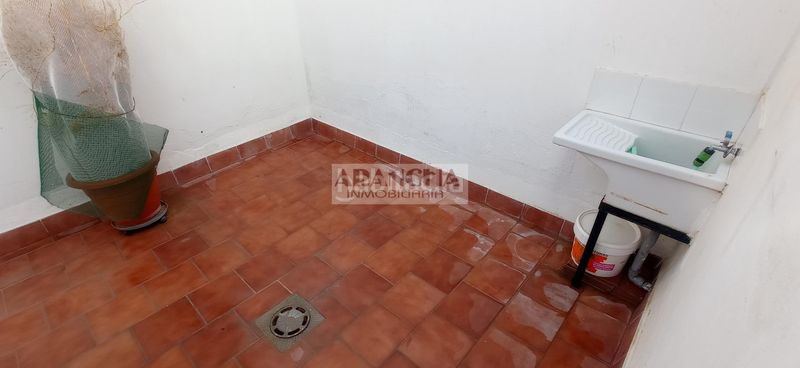 Foto 1a7d2acc-58c9-4f4e-84c4-4d6202a9aa6c. Duplex con parcheggio in Puerto Deportivo Chipiona