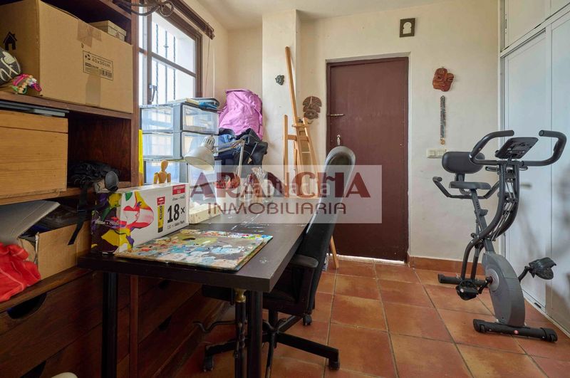 Foto 7bd421e1-f09e-47fa-b3f9-a2ca23fee7c0. Xalet a Santuario Chipiona