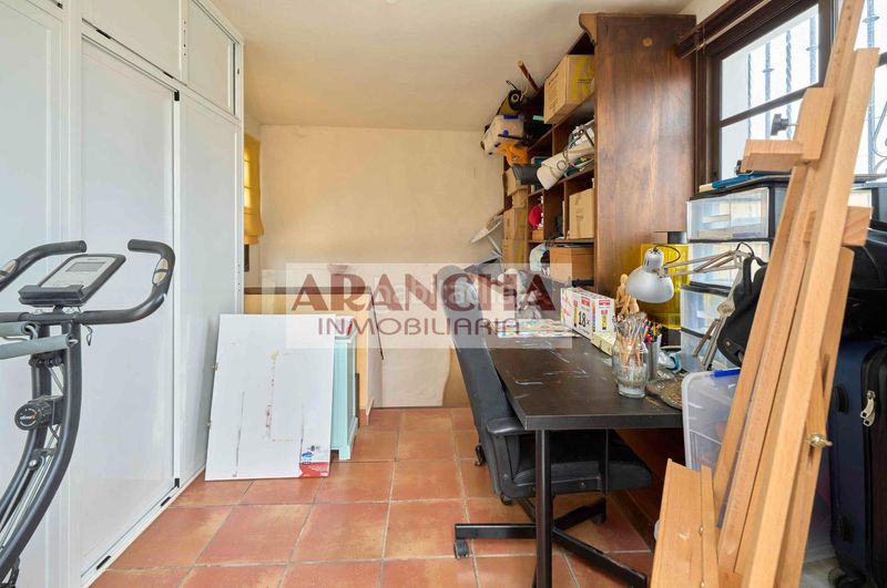 Foto e09499ee-db43-4ea9-9705-5ccfc4e1ddf6. Xalet a Santuario Chipiona