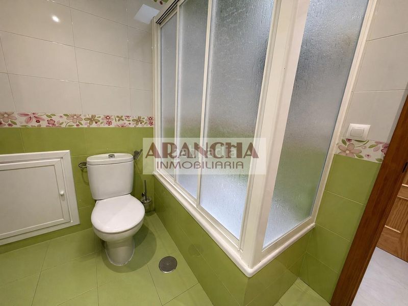 Foto 1e25a7db-e213-45d1-b30c-eac4cf78e2a0. Casa amb aparcament a Chipiona norte Chipiona