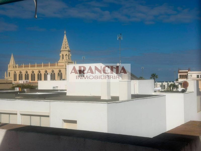 Foto 6e195bfc-116c-4844-a044-bef95a337618. Pis a Santuario Chipiona