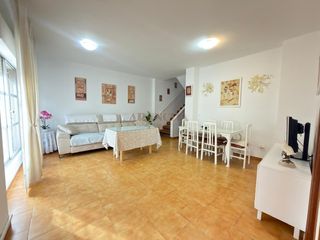 Casa a Centro. Casa tipo dúplex en el centro de chipiona