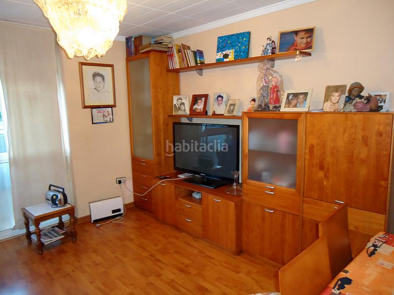 Foto ffcc4d0d-65c6-4a3a-8b3a-6beeb09f9568. Piso  exterior. en Sant Crist Badalona