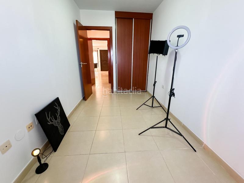 Foto 35065474-7c4f-4313-9975-2ce7969e57d3. Piso  de dos habitaciones garaje y trastero en los Alisios en Santa Cruz de Tenerife