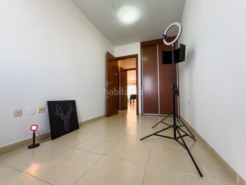 Foto 57d39cc7-fefd-4ee0-8449-c6d852843e06. Piso  de dos habitaciones garaje y trastero en los Alisios en Santa Cruz de Tenerife