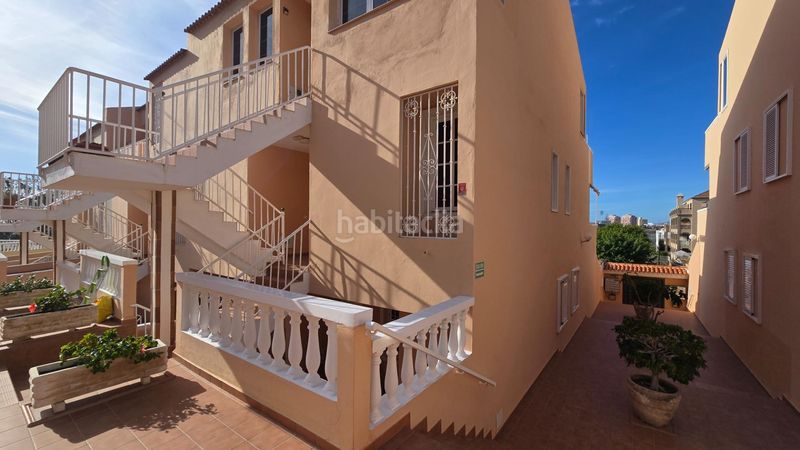 Foto 2744f67f-8deb-44b1-b65a-4262d109c40b. Apartament a Los Cristianos Arona