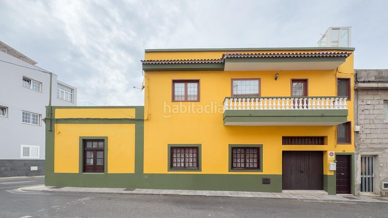 Foto 9d0d671f-cda6-4acb-bd09-c50f2d2b3b8b. Edificio in Buenavista del Norte