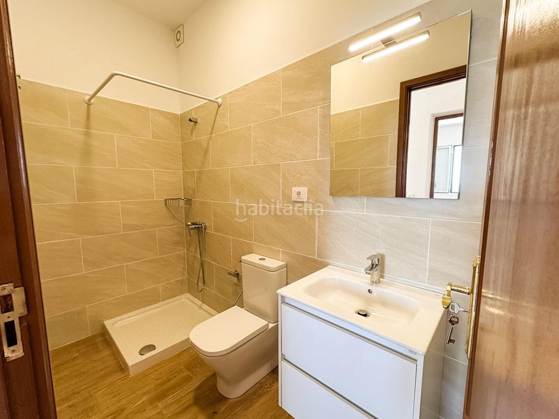 Foto ada60af9-14b1-45eb-9dae-77ff63fee847. Lloguer pis amb aparcament a Barlovento