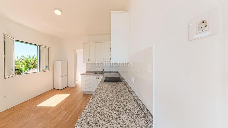 Foto 279daa0f-c476-4f25-8943-1bb0bd5aef7f. Rent flat with parking in Barlovento