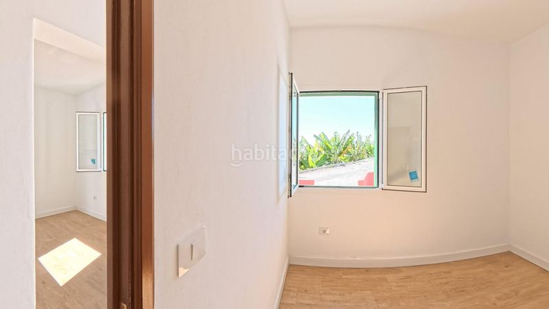 Foto 9e757ee9-c61f-49c3-b8e4-46a1d9ca9aa7. Rent flat with parking in Barlovento