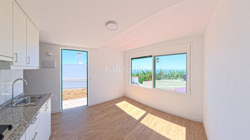Foto c6ad3fd2-574b-46c3-bc88-c1b8da668d19. Lloguer casa a Barlovento