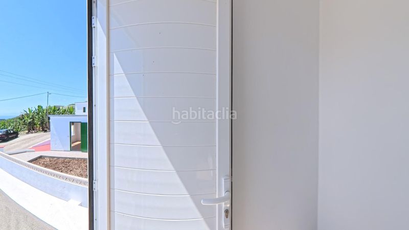 Foto 60249a62-8788-42b1-a4d0-f0466a919ab1. Rent flat with parking in Barlovento