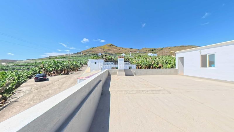 Foto facc1ab9-7f9e-45e1-8992-23973a4a452b. Rent flat with parking in Barlovento