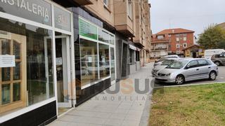 Location Local commercial  N/a. Local en alquiler en centro, 1 dormitorio.