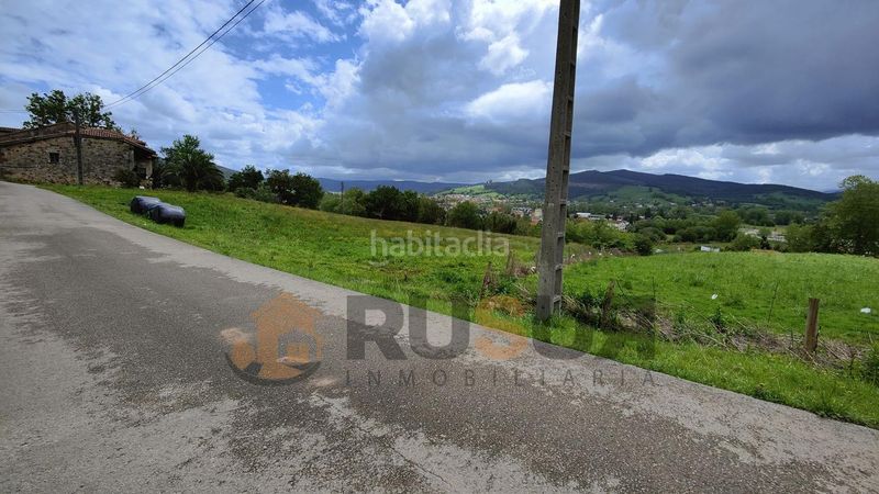 Foto bb77e838-8135-4b27-b6cb-9632877b33fb. Terreny residencial a Vioño Piélagos