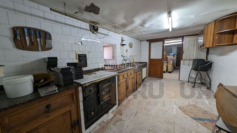 Foto 0b4fba44-9436-4ba0-9394-701fc62262b0. Masia amb aparcament a Vega de Pas