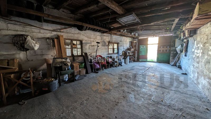 Foto 40cf3a91-cb6c-480b-9f1a-7c7abbd45069. Masia amb aparcament a Vega de Pas