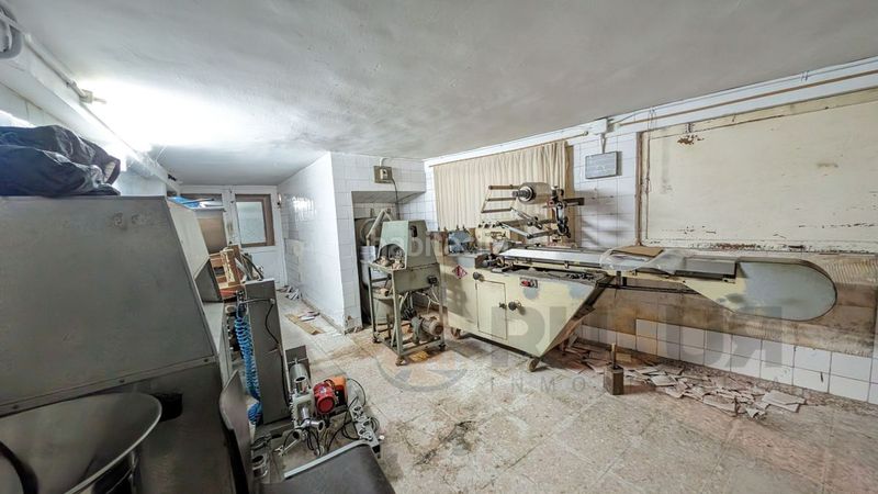 Foto 5a41ebce-5f9e-4e54-8bc0-ec146d815c71. Masia amb aparcament a Vega de Pas