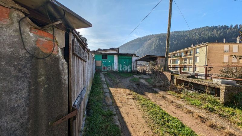 Foto 6cb125c3-8435-4fc5-95aa-f93d4311a8a8. Masia amb aparcament a Vega de Pas