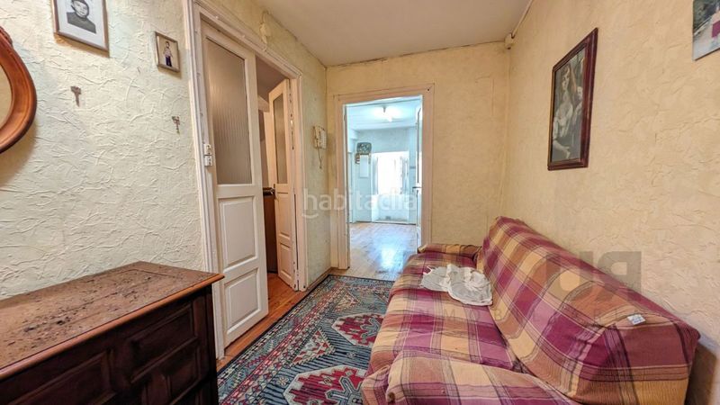 Foto d23f1a8e-e744-43cb-aefa-019087ef070d. Masia amb aparcament a Vega de Pas