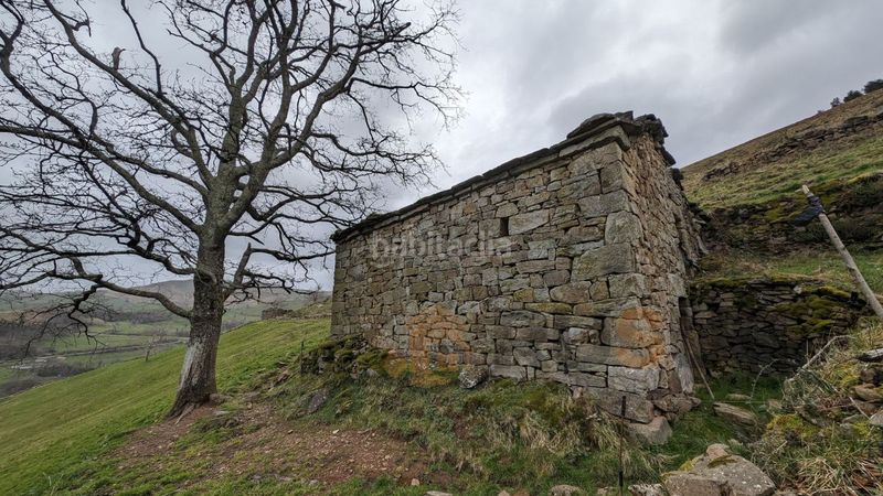 Foto a78f9f75-9dc9-41cb-8d46-50293f281097. Masia a Selaya