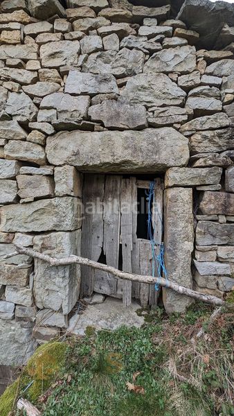 Foto d059bc77-8b5b-4c93-981a-f3975b265a37. Masia a Selaya