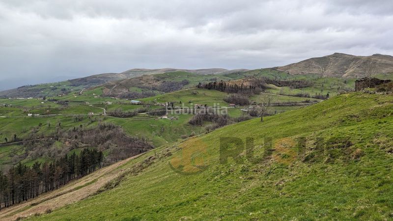 Foto ec6e5aa4-512d-43c6-a564-837e981bed7d. Masia a Selaya