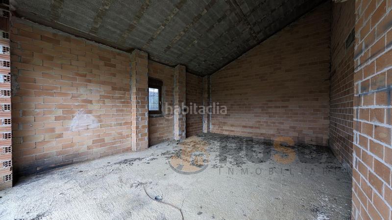 Foto 124a4842-cdf2-4a0c-bc78-15187d0a7d48. Chalet con parcheggio in Campoo de Yuso