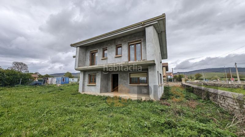 Foto 1af38d6d-56a5-42b1-8777-e7178404d58c. Chalet con parcheggio in Campoo de Yuso