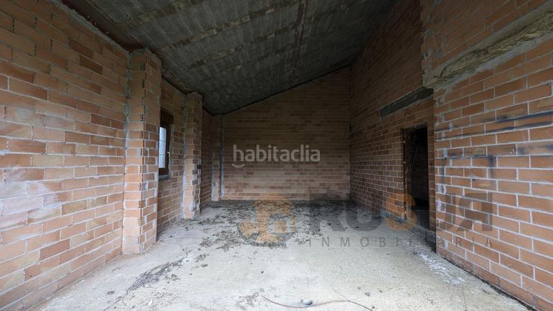 Foto 2d675e11-e212-404f-9085-b6c64dfbcd0e. Chalet con parcheggio in Campoo de Yuso