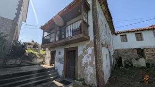 Haus in San vicente tor 11. Casa en venta en san vicente de toranzo, 6 dormitorios.