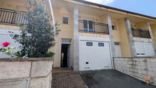 Xalet a San roque 26. Chalet en venta en carandia, 3 dormitorios.