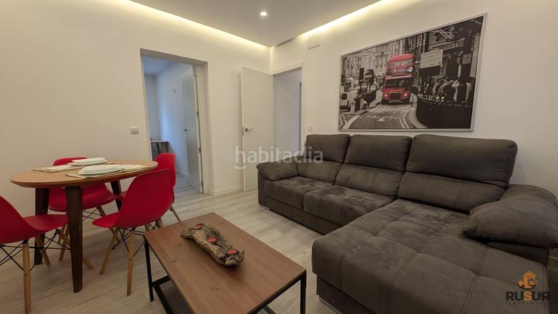 Foto 4ea71f05-72f6-461b-b7da-8e9a99a2b14b. Miete etagenwohnung mit heizung in Cuatro Caminos Santander