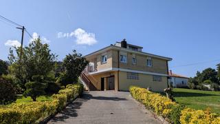 Chalet à Rucabao 4. Chalet en venta en renedo, 3 dormitorios.