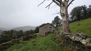 Masia  Bustaleguin. Casa rural en venta en san pedro del romeral, 2 dormitorios.