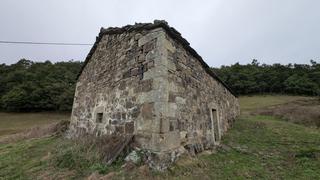 Mas  El navajo. Casa rural en venta en san pedro del romeral, 2 dormitorios.