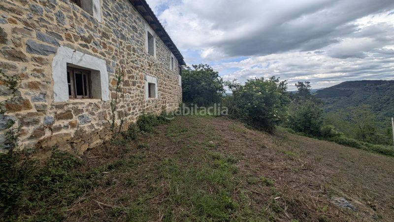 Foto efe2fa46-8844-4801-9ddb-f6d82f3f9279. Masia a Soba