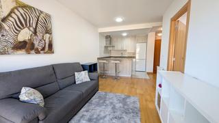 Location Appartement  Villaba?ez 1049. Piso en alquiler en castañeda, 2 dormitorios.