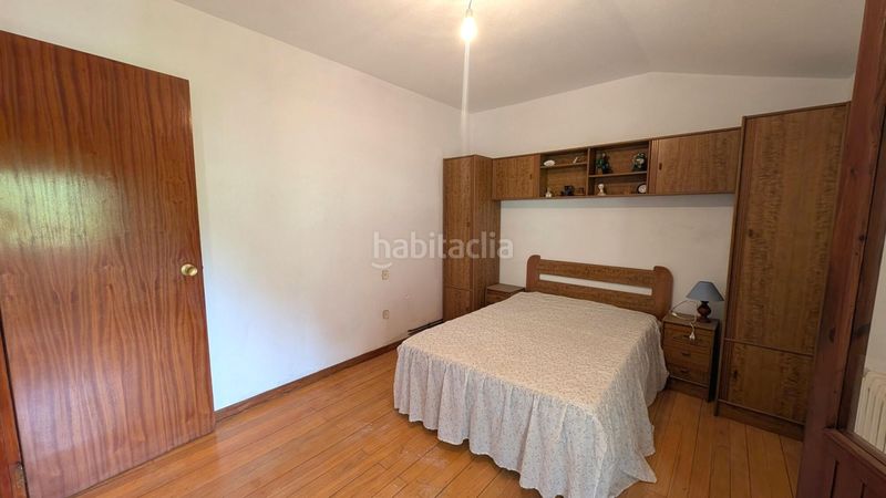 Foto 27e8c12f-43b7-4d78-b4a2-e26891e87830. Pis a v pas-cruce 18 a Vega de Pas