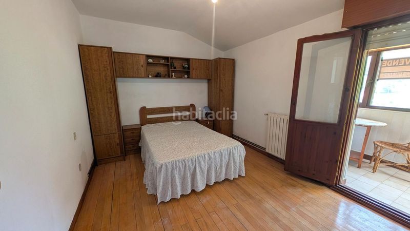 Foto d66164ae-3d2d-48c7-ab3c-dd1cfa848686. Pis a v pas-cruce 18 a Vega de Pas