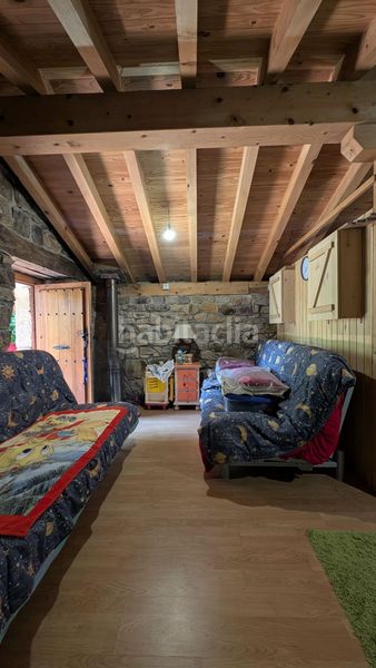 Foto acff4c44-350c-4756-b6d8-144795b01c31. Masia a Vega de Pas