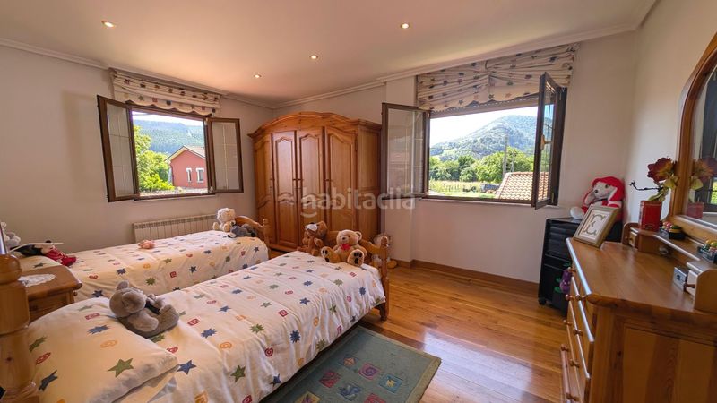Foto 9a6b99d7-0f6c-412e-9ffb-a68ca8d813ef. Xalet a somahoz-los pedriscos 18 a Corrales de Buelna (Los)